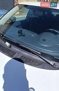 Универсал Skoda Fabia 2012 в 