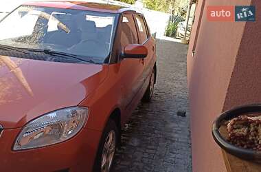 Хэтчбек Skoda Fabia 2008 в 