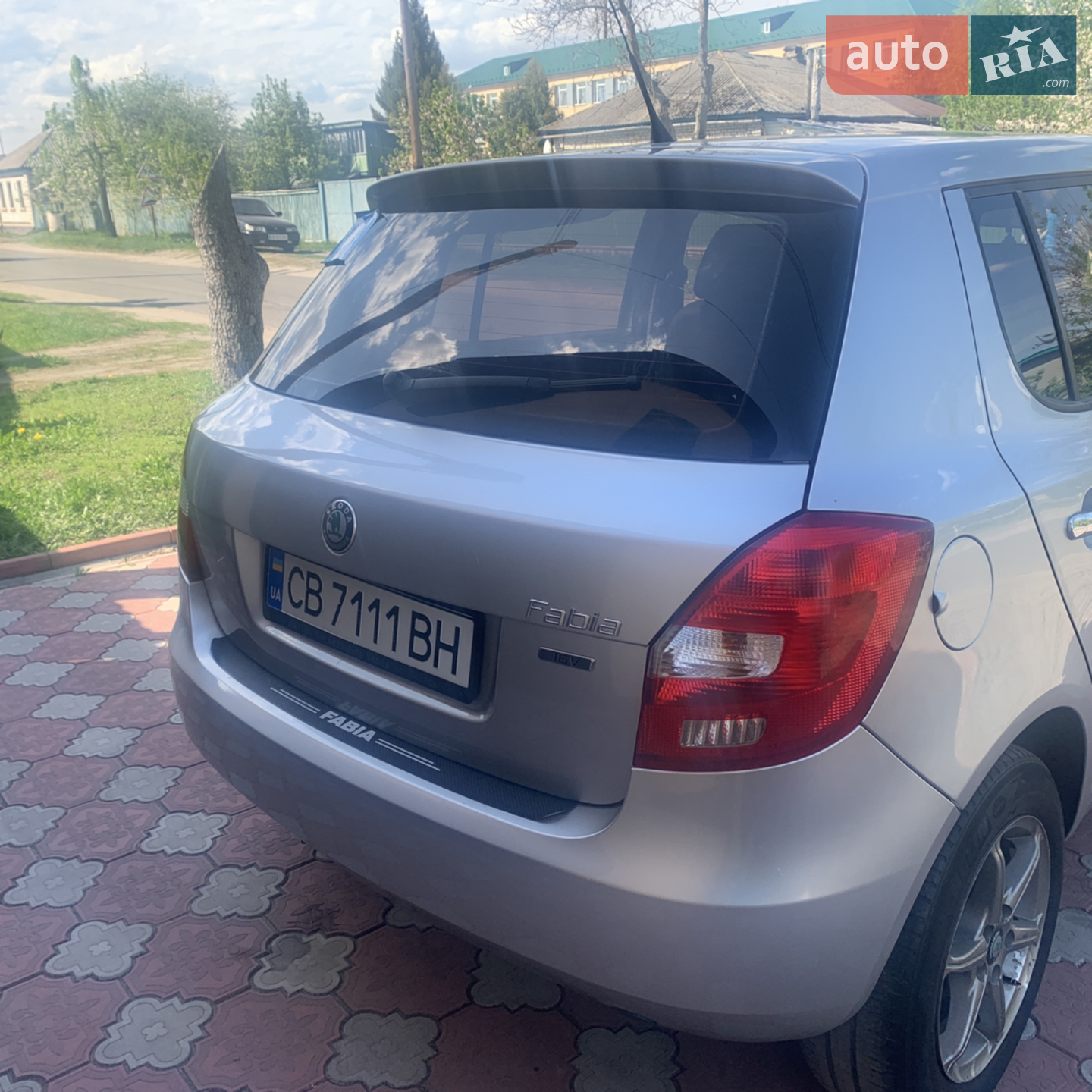 2010 Skoda Fabia - мініатюра 11