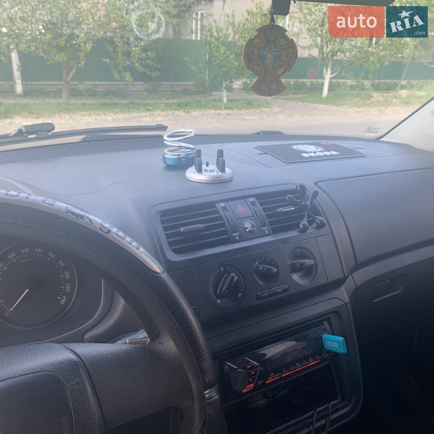 2010 Skoda Fabia - мініатюра 18