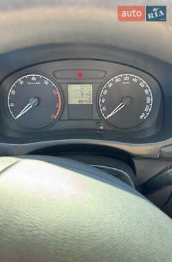 Хэтчбек Skoda Fabia 2007 в 