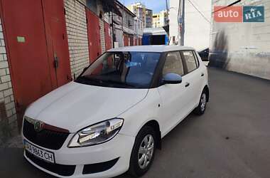 Хэтчбек Skoda Fabia 2011 в 