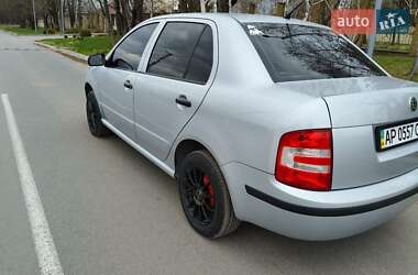 Седан Skoda Fabia 2007 в 