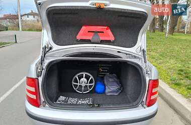 Седан Skoda Fabia 2007 в 