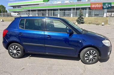 Хетчбек Skoda Fabia 2007 в 
