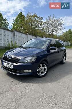 Хэтчбек Skoda Fabia 2016 в 