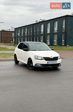 Хэтчбек Skoda Fabia 2015 в Чернигове