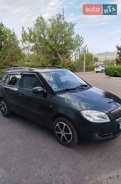 Універсал Skoda Fabia 2008 в Охтирці