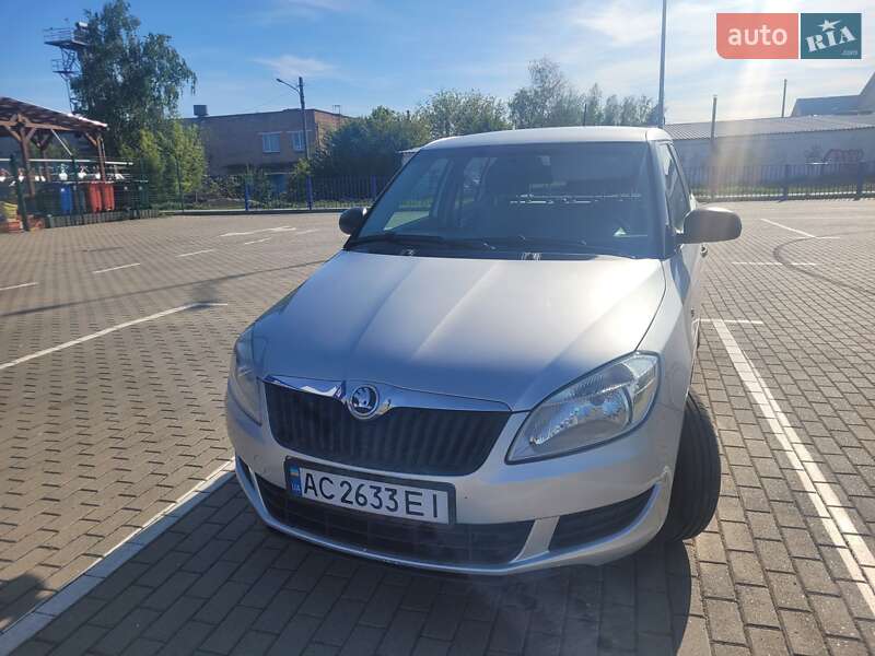 Хэтчбек Skoda Fabia 2014 в Нововолынске