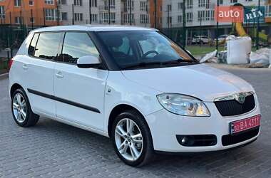 Хетчбек Skoda Fabia 2010 в Вінниці