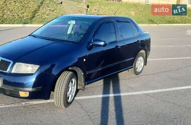 Седан Skoda Fabia 2002 в Виннице