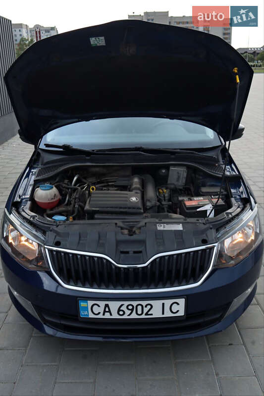 Хетчбек Skoda Fabia 2016 в Черкасах