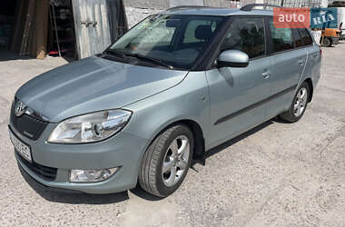 Універсал Skoda Fabia 2011 в Києві
