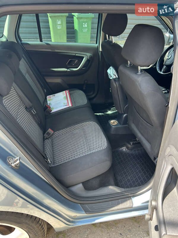 Универсал Skoda Fabia 2010 в Житомире