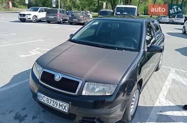 Хэтчбек Skoda Fabia 2006 в 