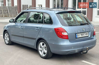 Универсал Skoda Fabia 2010 в 