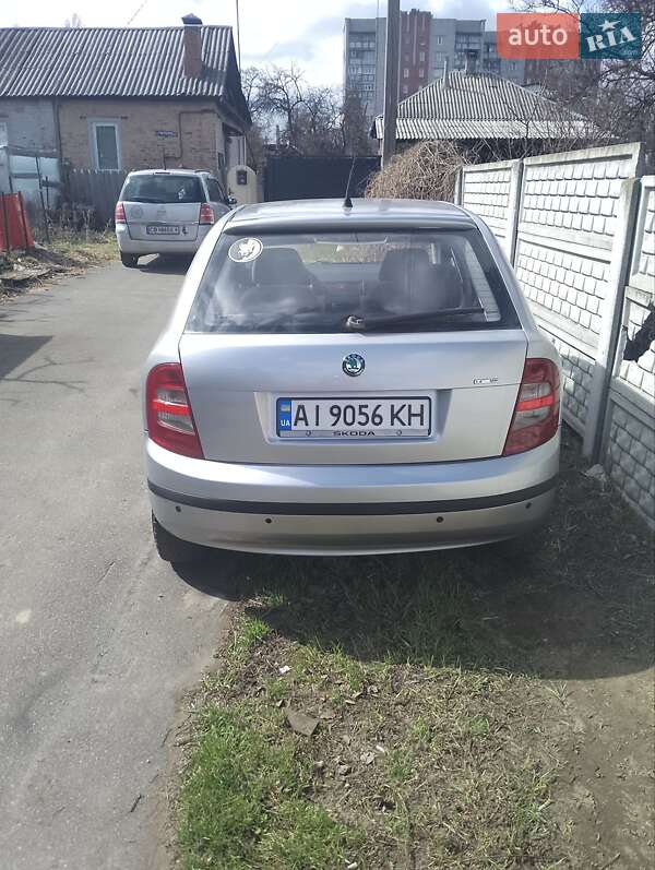 Хетчбек Skoda Fabia 2003 в Чернігові