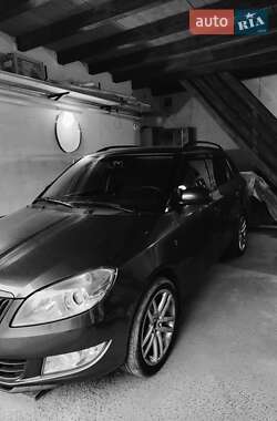 Универсал Skoda Fabia 2010 в 