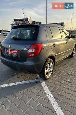 Хетчбек Skoda Fabia 2009 в 