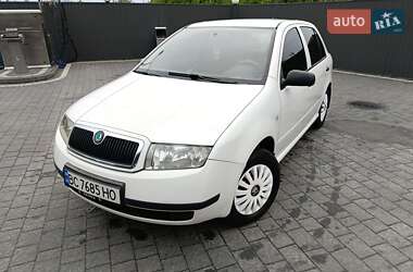 Хетчбек Skoda Fabia 2002 в 