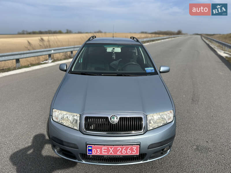 Универсал Skoda Fabia 2006 в Ровно