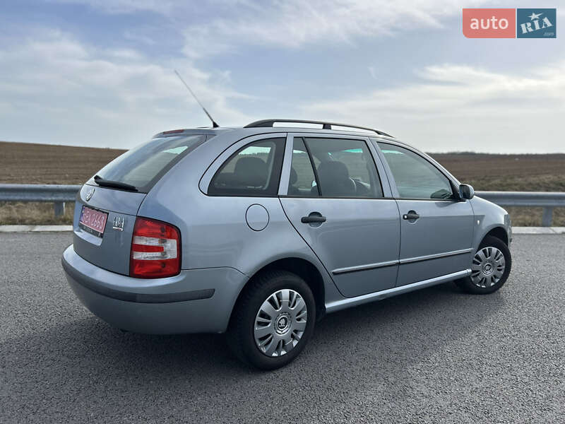 Универсал Skoda Fabia 2006 в Ровно