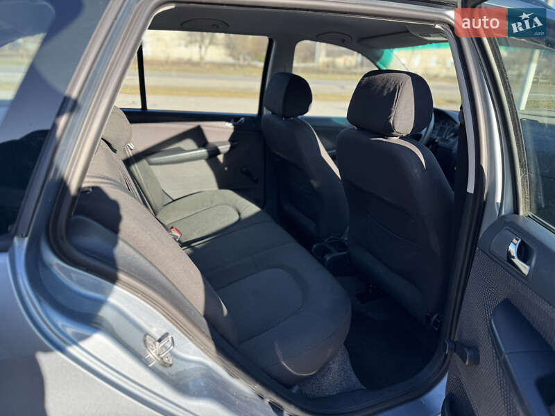 Универсал Skoda Fabia 2006 в Ровно