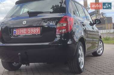 Хетчбек Skoda Fabia 2009 в 