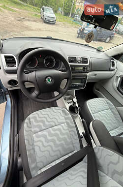 Хетчбек Skoda Fabia 2009 в 