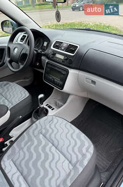 Хетчбек Skoda Fabia 2009 в 