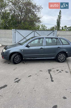 Универсал Skoda Fabia 2005 в 