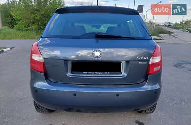 Хетчбек Skoda Fabia 2008 в 