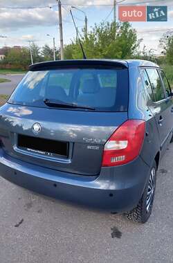 Хетчбек Skoda Fabia 2008 в 