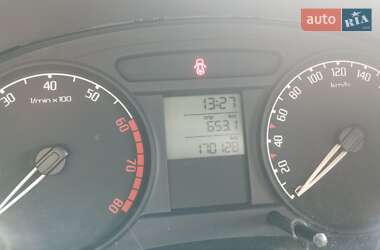 Хетчбек Skoda Fabia 2009 в 