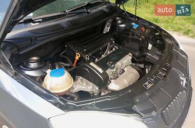 Хетчбек Skoda Fabia 2009 в 