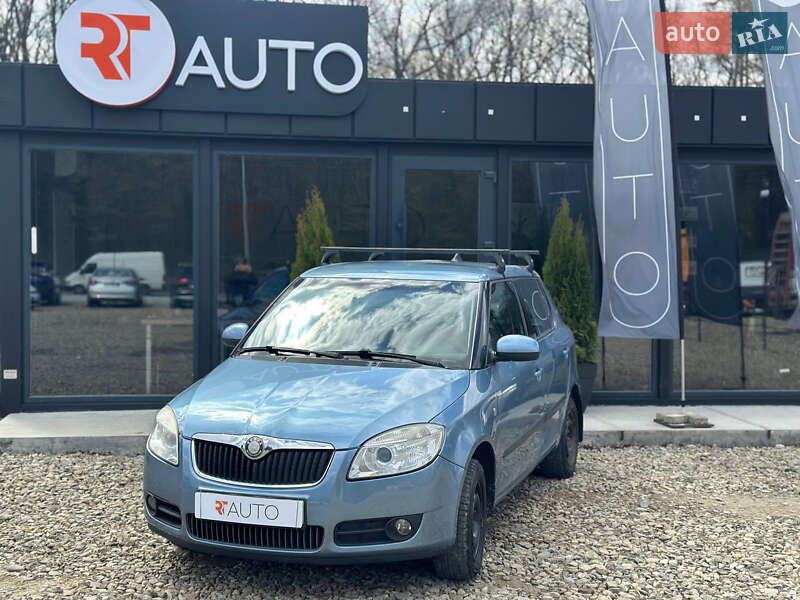 Хэтчбек Skoda Fabia 2008 в 