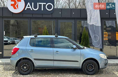 Хэтчбек Skoda Fabia 2008 в 