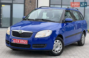Універсал Skoda Fabia 2009 в Тернополі
