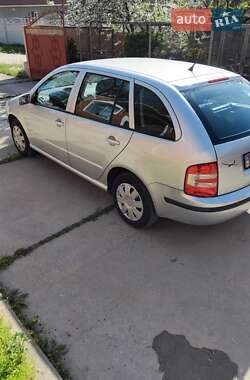 Универсал Skoda Fabia 2007 в Новой Одессе