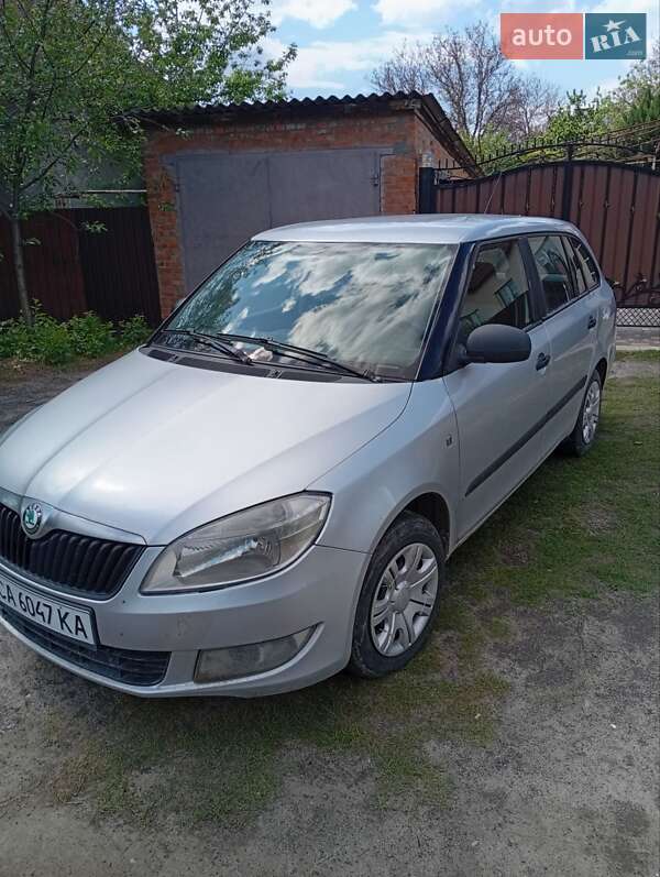 Універсал Skoda Fabia 2010 в 