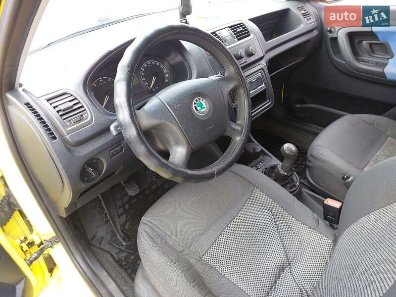 Хетчбек Skoda Fabia 2008 в Харкові