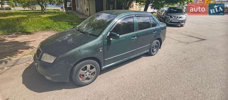 Седан Skoda Fabia 2003 в Одесі