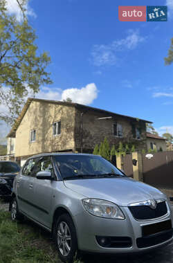 Хетчбек Skoda Fabia 2008 в 