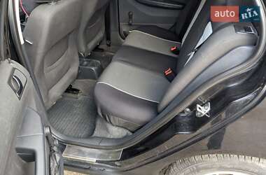 Хэтчбек Skoda Fabia 2003 в 