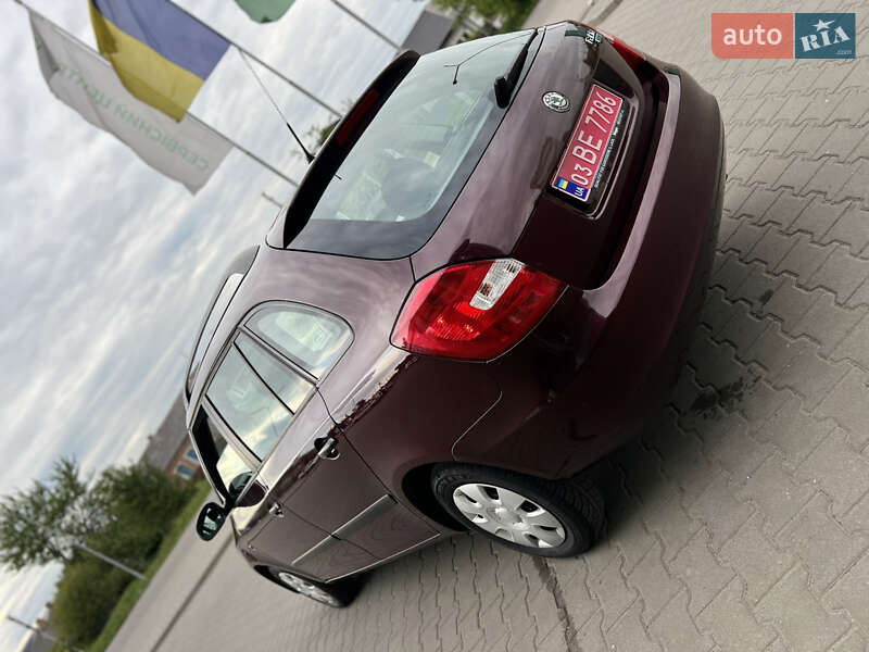 Універсал Skoda Fabia 2010 в Нововолинську