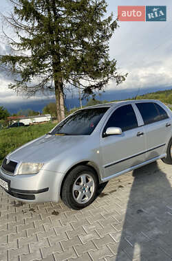 Хетчбек Skoda Fabia 2004 в 
