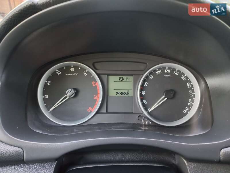 Универсал Skoda Fabia 2008 в Каменском