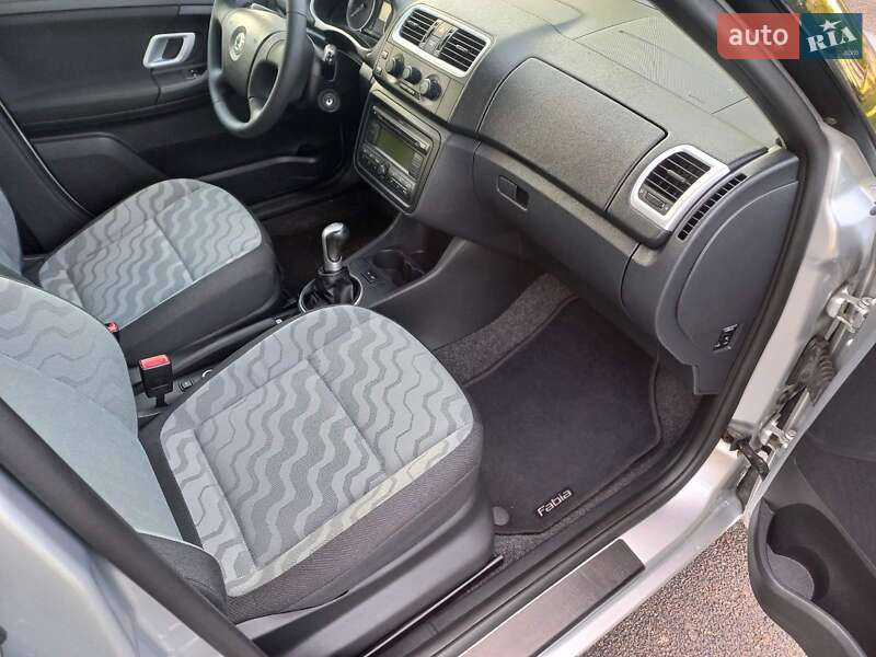 Универсал Skoda Fabia 2008 в Каменском
