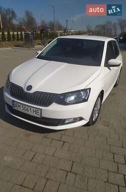 Хетчбек Skoda Fabia 2016 в Дрогобичі