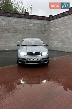 Хэтчбек Skoda Fabia 2005 в Ровно